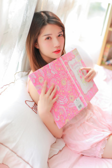 《《隔壁的女邻居BD